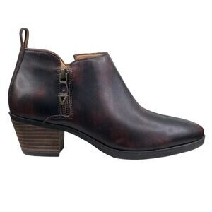 Vionic Women’s Cecily Brown Leather Waterproof Ankle Boot Size US 6